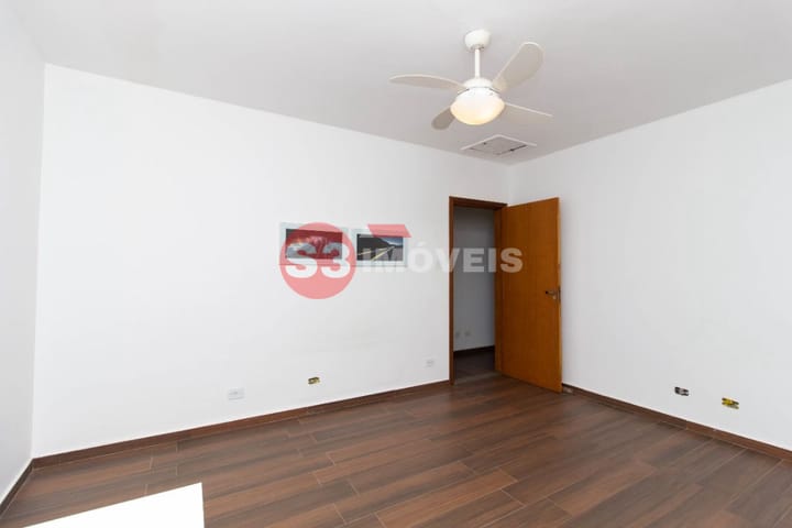 Casa à venda com 5 quartos, 270m² - Foto 12