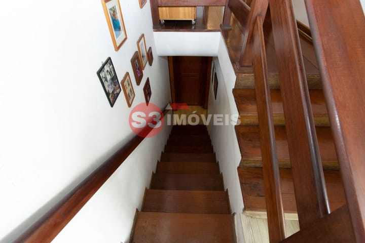 Casa à venda com 5 quartos, 330m² - Foto 21