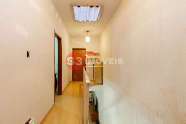 Casa à venda com 3 quartos, 232m² - Foto 39