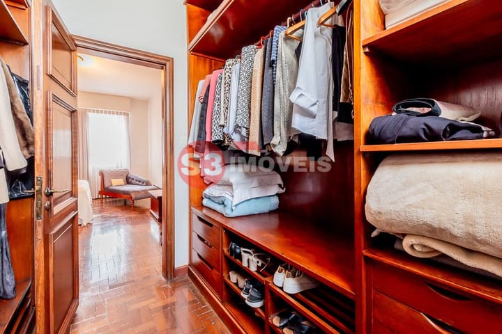 Apartamento à venda com 3 quartos, 243m² - Foto 7