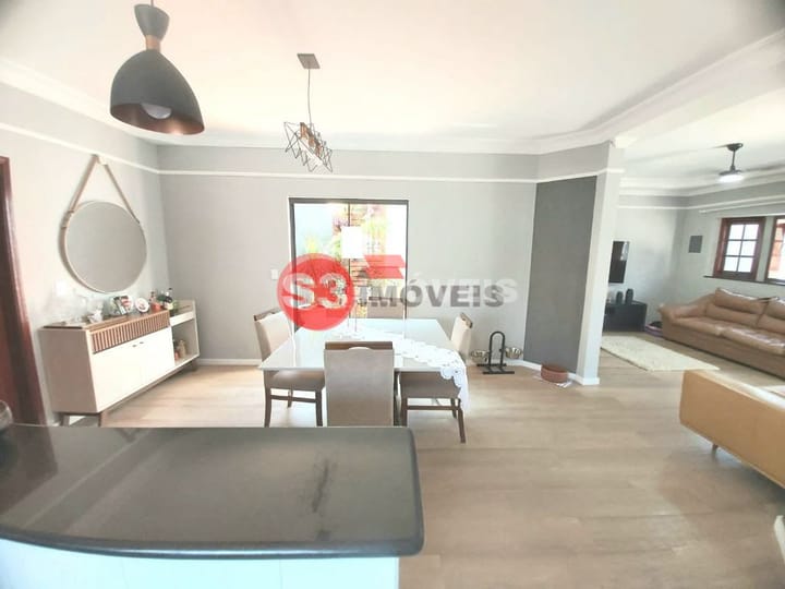 Casa à venda com 3 quartos, 177m² - Foto 18