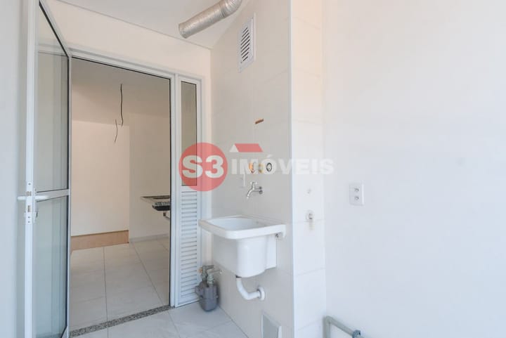 Apartamento à venda com 2 quartos, 66m² - Foto 18