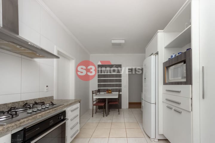 Apartamento à venda com 4 quartos, 188m² - Foto 18