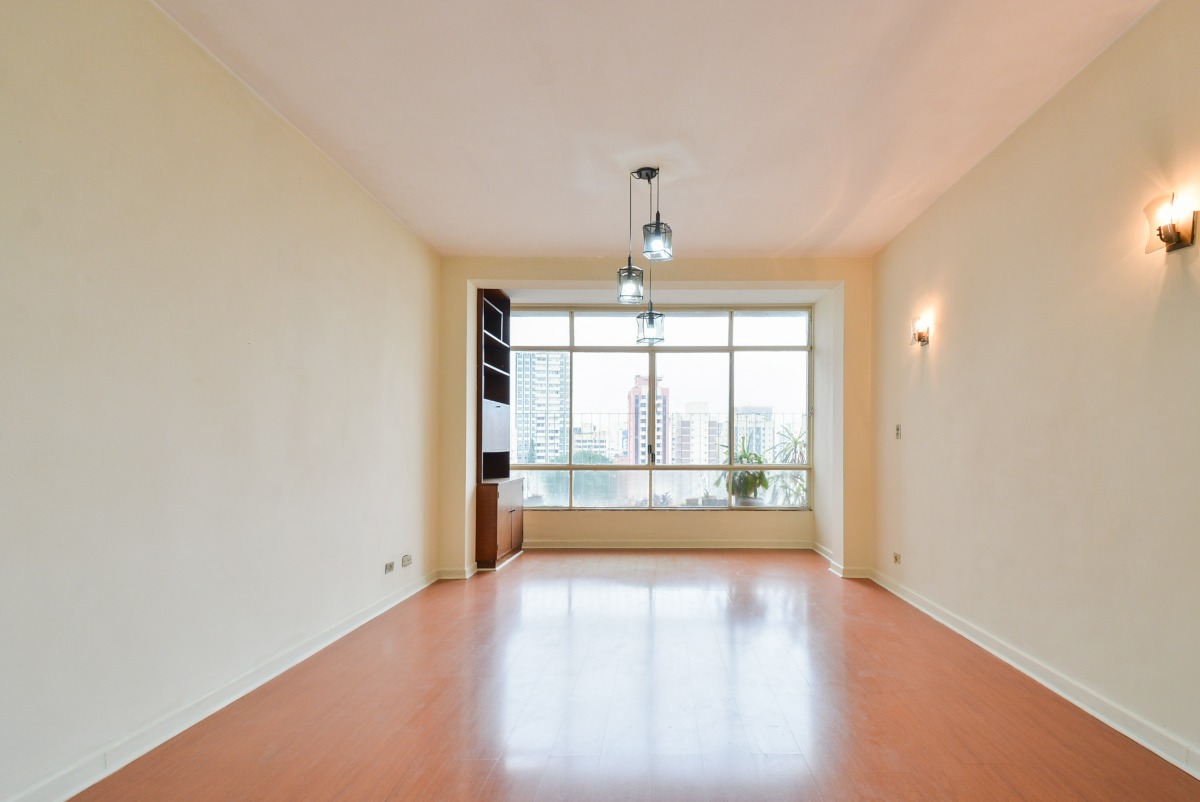 Apartamento à venda com 3 quartos, 171m² - Foto 2