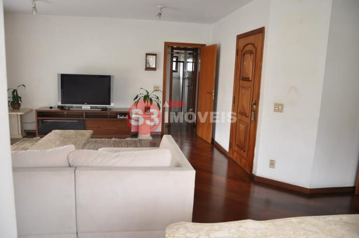 Apartamento à venda com 4 quartos, 177m² - Foto 2