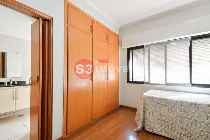 Apartamento à venda com 3 quartos, 230m² - Foto 14