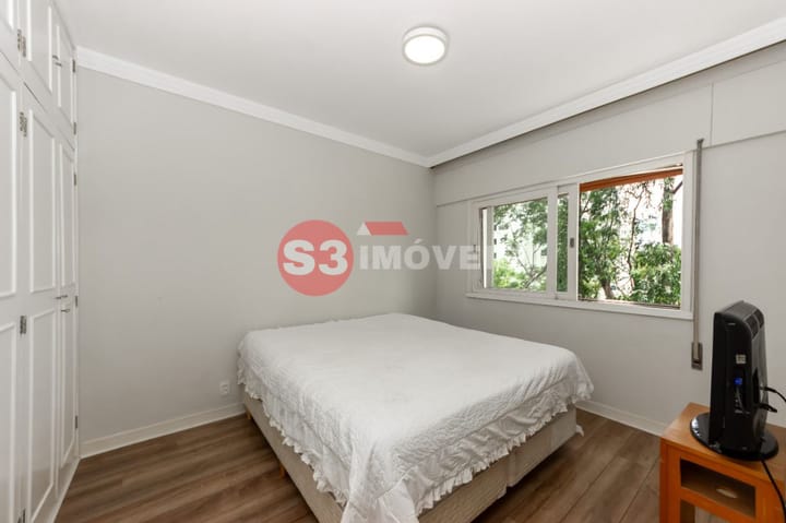 Apartamento à venda com 4 quartos, 208m² - Foto 9