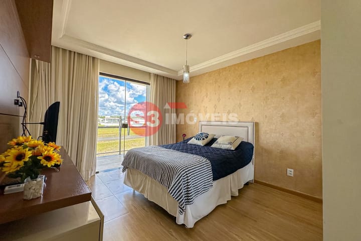 Casa de Condomínio à venda com 4 quartos, 240m² - Foto 22