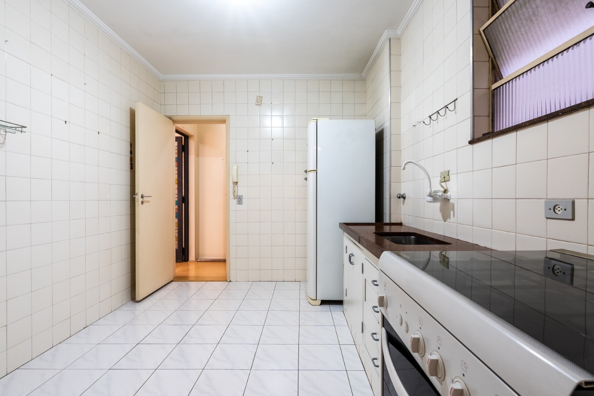 Apartamento à venda com 2 quartos, 97m² - Foto 31