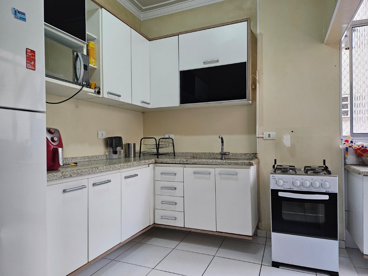 Apartamento à venda com 2 quartos, 62m² - Foto 6