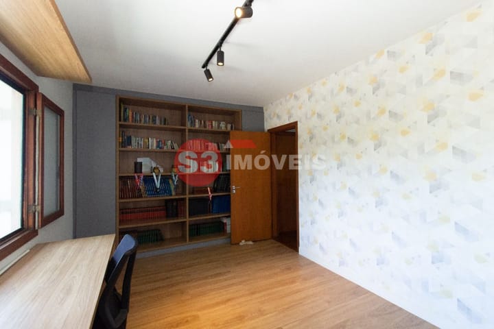 Casa à venda com 4 quartos, 314m² - Foto 25