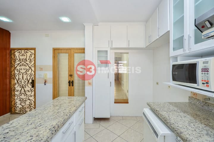 Casa à venda com 3 quartos, 280m² - Foto 24