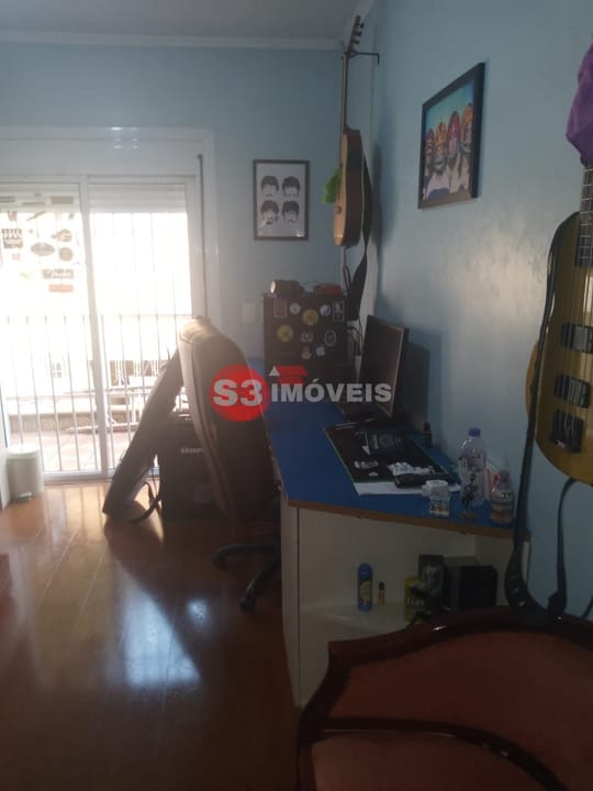 Casa à venda com 3 quartos, 240m² - Foto 17