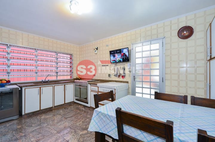 Casa à venda com 4 quartos, 450m² - Foto 17