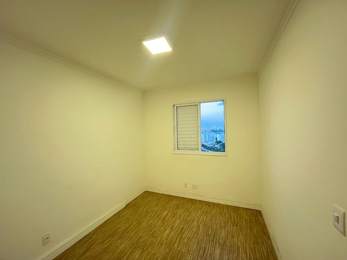 Apartamento à venda com 3 quartos, 84m² - Foto 19