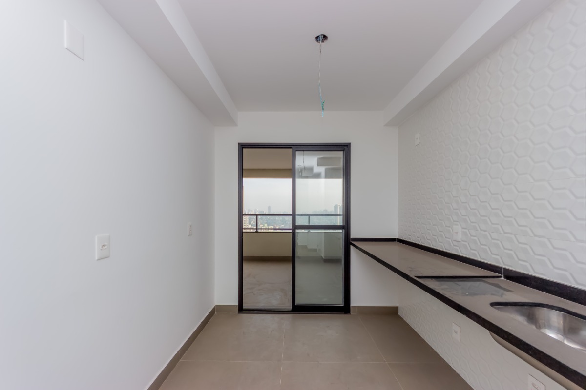 Apartamento à venda com 3 quartos, 161m² - Foto 13