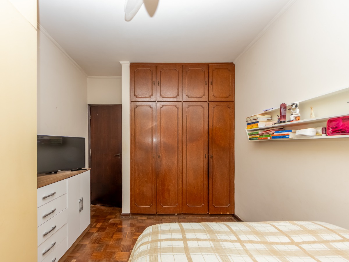 Apartamento à venda com 3 quartos, 85m² - Foto 18