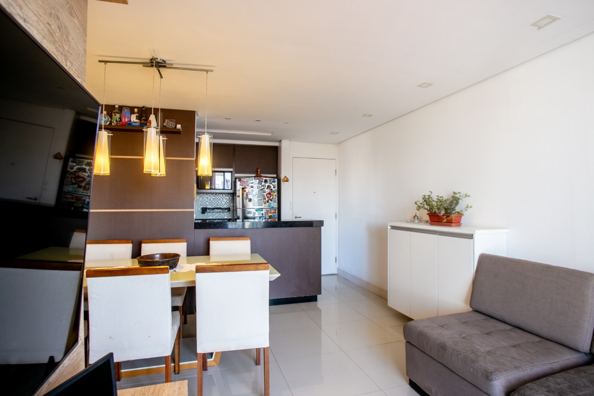 Apartamento à venda com 3 quartos, 69m² - Foto 7