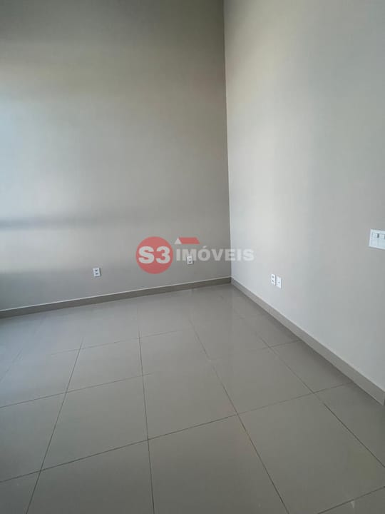 Casa à venda com 3 quartos, 93m² - Foto 14