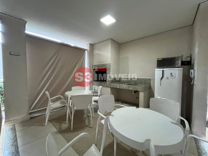 Apartamento à venda com 1 quarto, 28m² - Foto 17