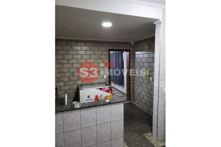 Casa à venda com 9 quartos, 600m² - Foto 16