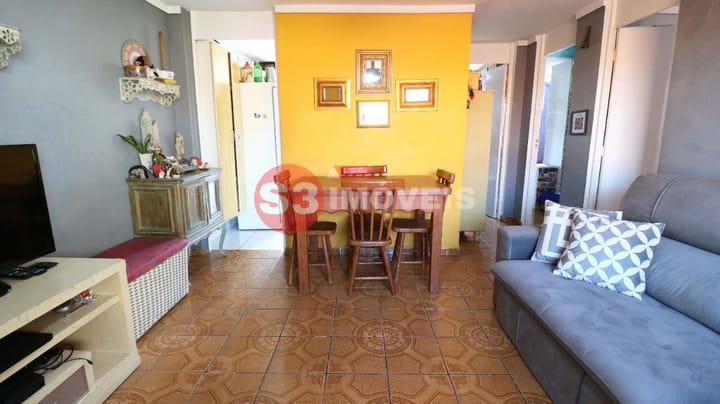 Apartamento à venda com 2 quartos, 64m² - Foto 7