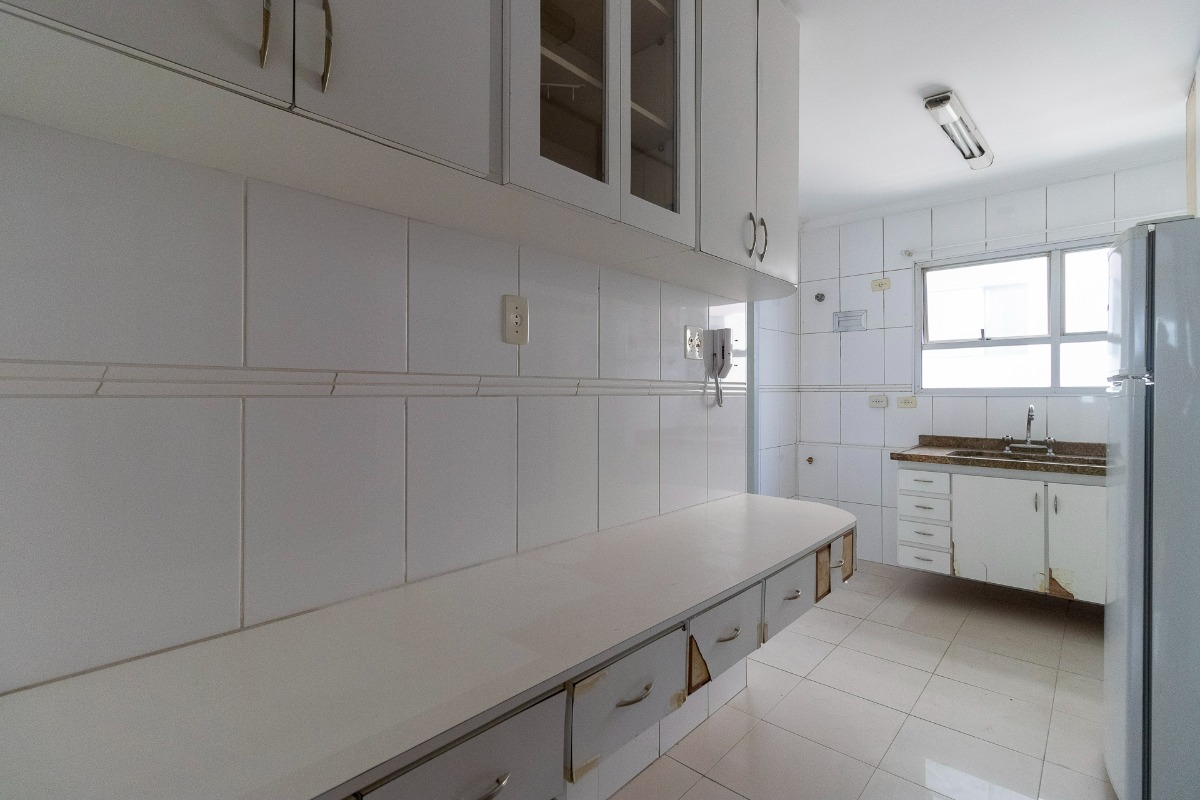 Apartamento à venda com 3 quartos, 90m² - Foto 16