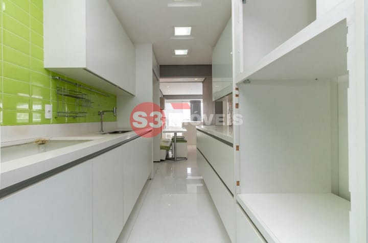 Apartamento à venda com 3 quartos, 162m² - Foto 5