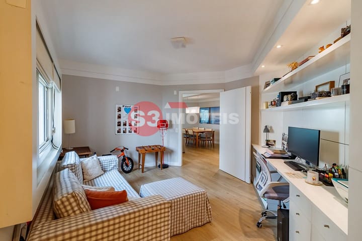 Apartamento à venda com 3 quartos, 225m² - Foto 40