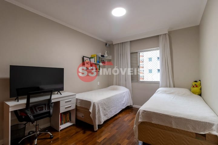 Apartamento à venda com 4 quartos, 187m² - Foto 19