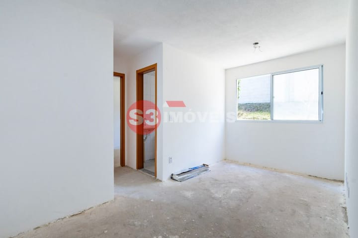 Apartamento à venda com 2 quartos, 43m² - Foto 2