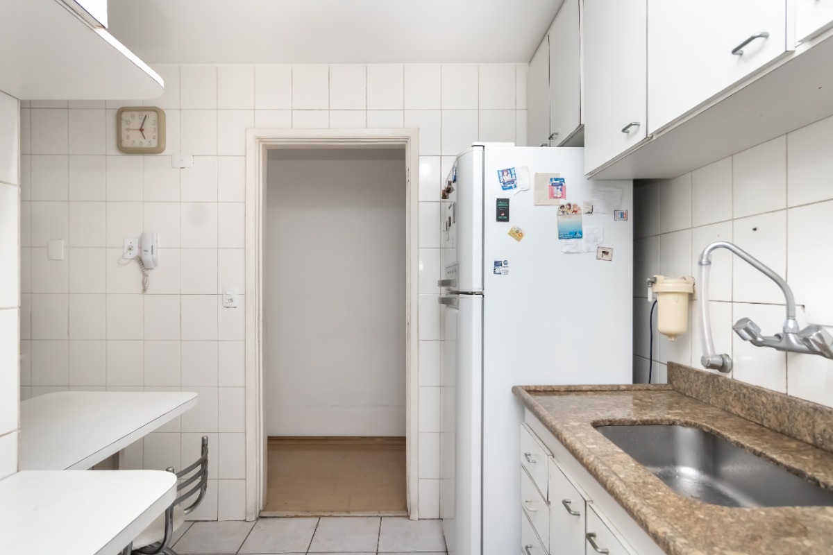 Apartamento à venda com 2 quartos, 65m² - Foto 9