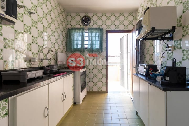 Casa à venda com 3 quartos, 193m² - Foto 18