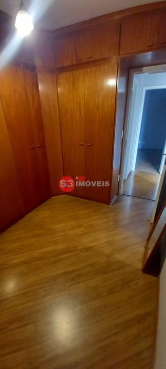 Apartamento à venda com 2 quartos, 62m² - Foto 11