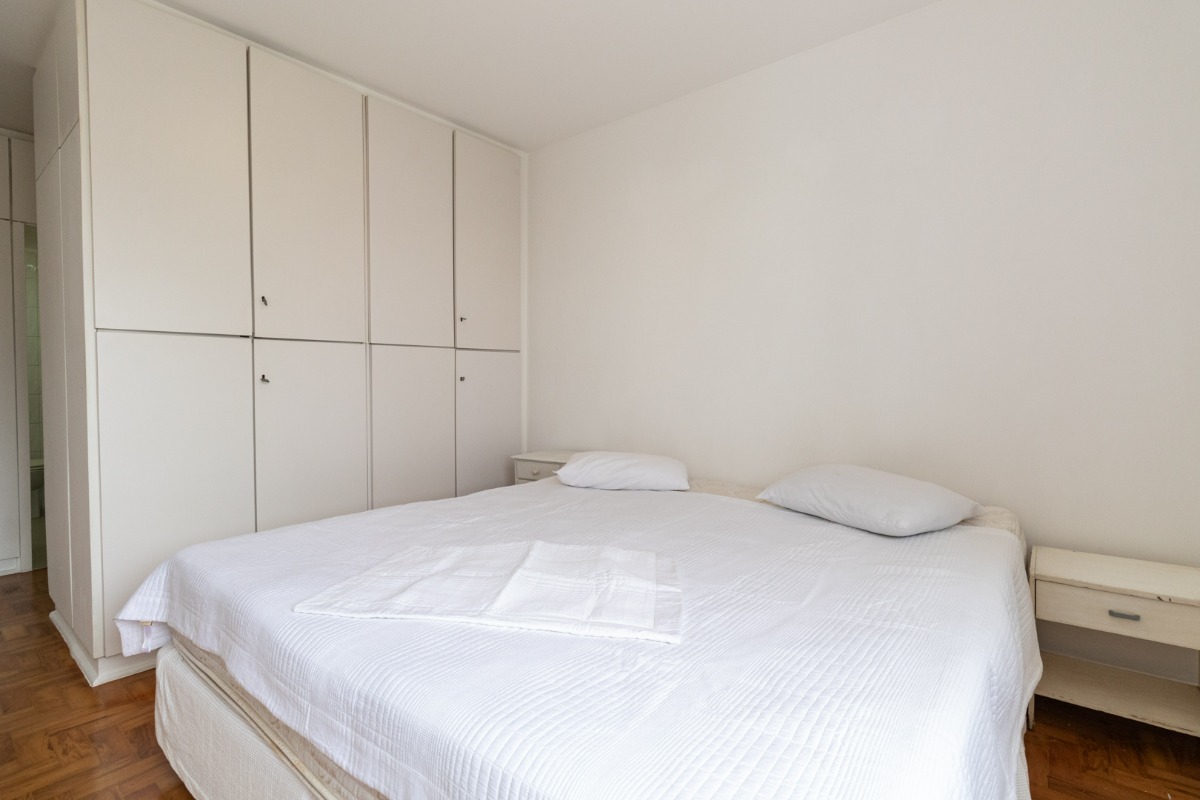 Apartamento à venda com 3 quartos, 128m² - Foto 25