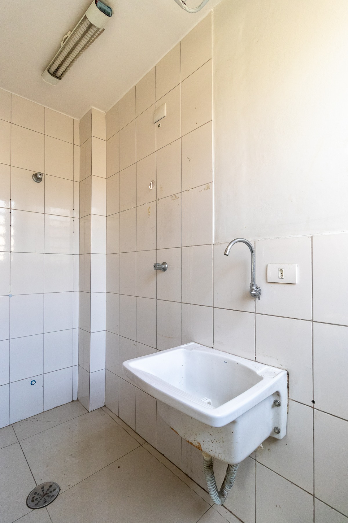 Apartamento à venda com 2 quartos, 65m² - Foto 6