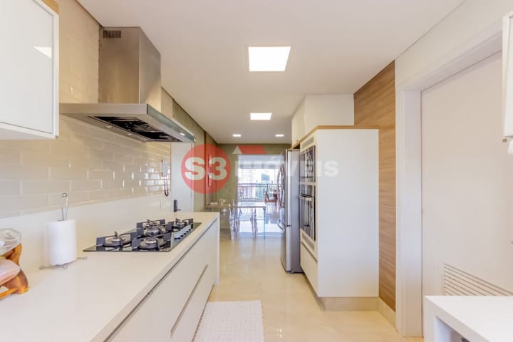 Apartamento à venda com 4 quartos, 250m² - Foto 11