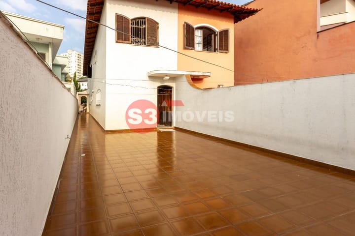 Casa à venda com 3 quartos, 215m² - Foto 9