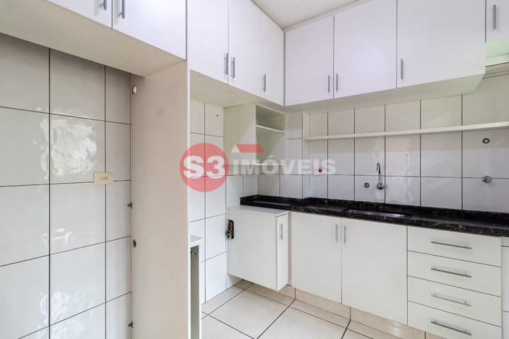 Apartamento à venda com 2 quartos, 68m² - Foto 5