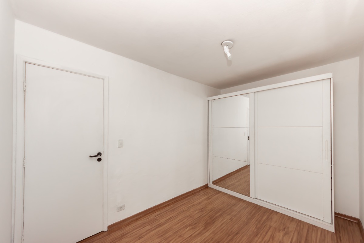 Apartamento à venda com 2 quartos, 70m² - Foto 13