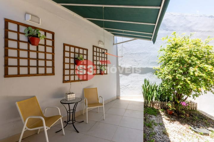 Casa à venda com 4 quartos, 240m² - Foto 19