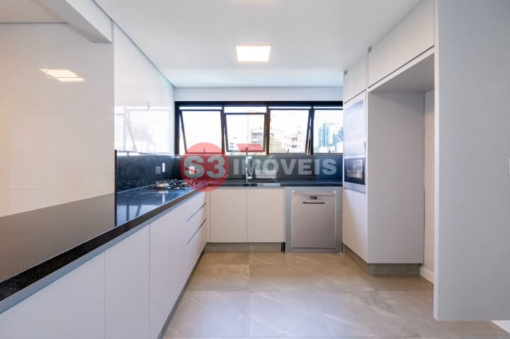 Apartamento à venda com 4 quartos, 200m² - Foto 23