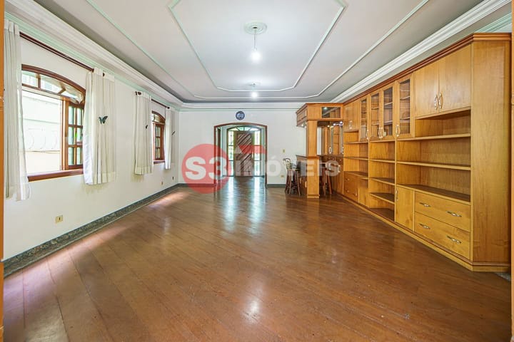 Casa à venda com 4 quartos, 560m² - Foto 68