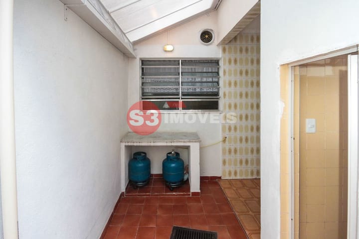 Casa à venda com 2 quartos, 160m² - Foto 11