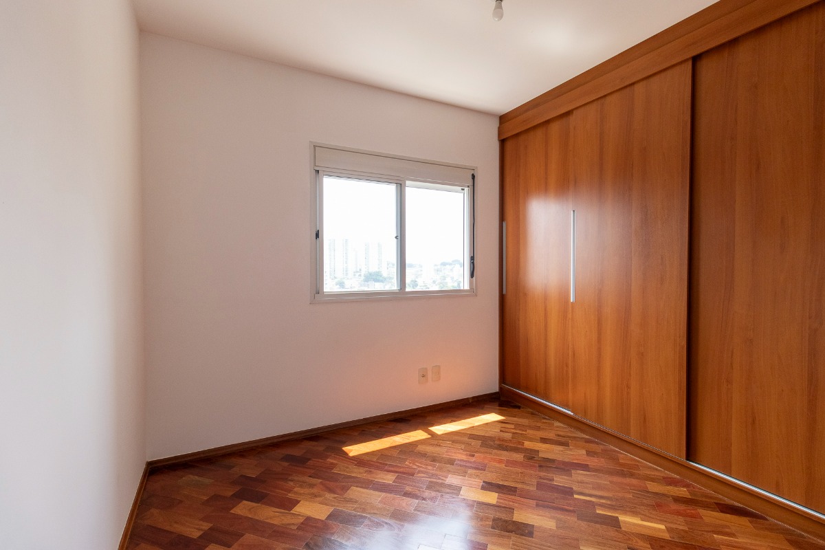 Apartamento à venda com 3 quartos, 127m² - Foto 10