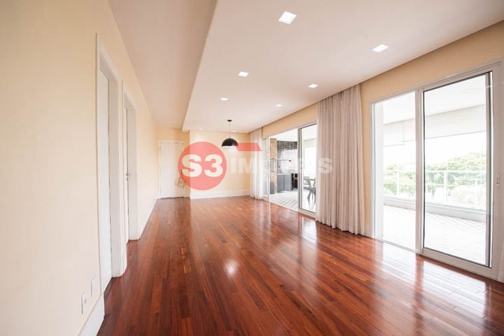 Apartamento à venda com 3 quartos, 134m² - Foto 6