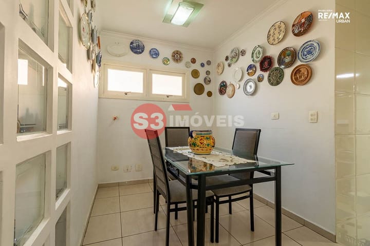 Casa à venda com 4 quartos, 348m² - Foto 32