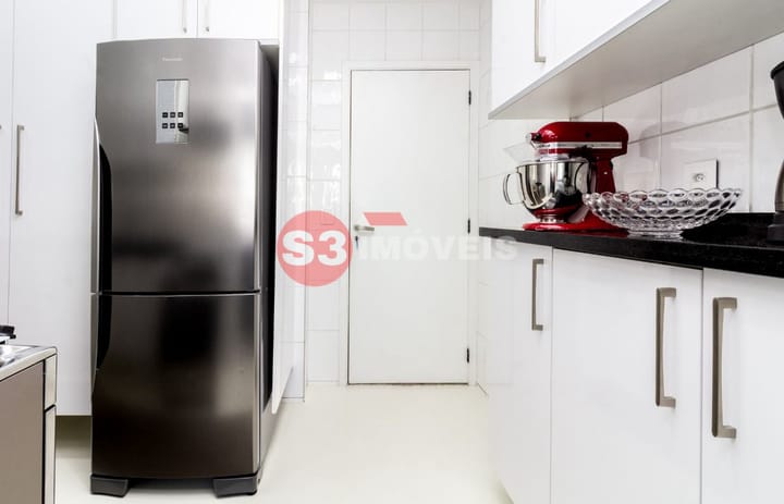 Apartamento à venda com 2 quartos, 90m² - Foto 31