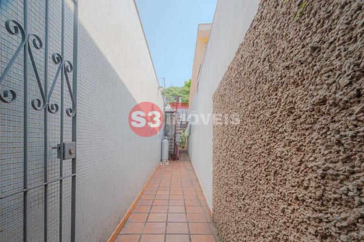 Casa à venda com 4 quartos, 216m² - Foto 52