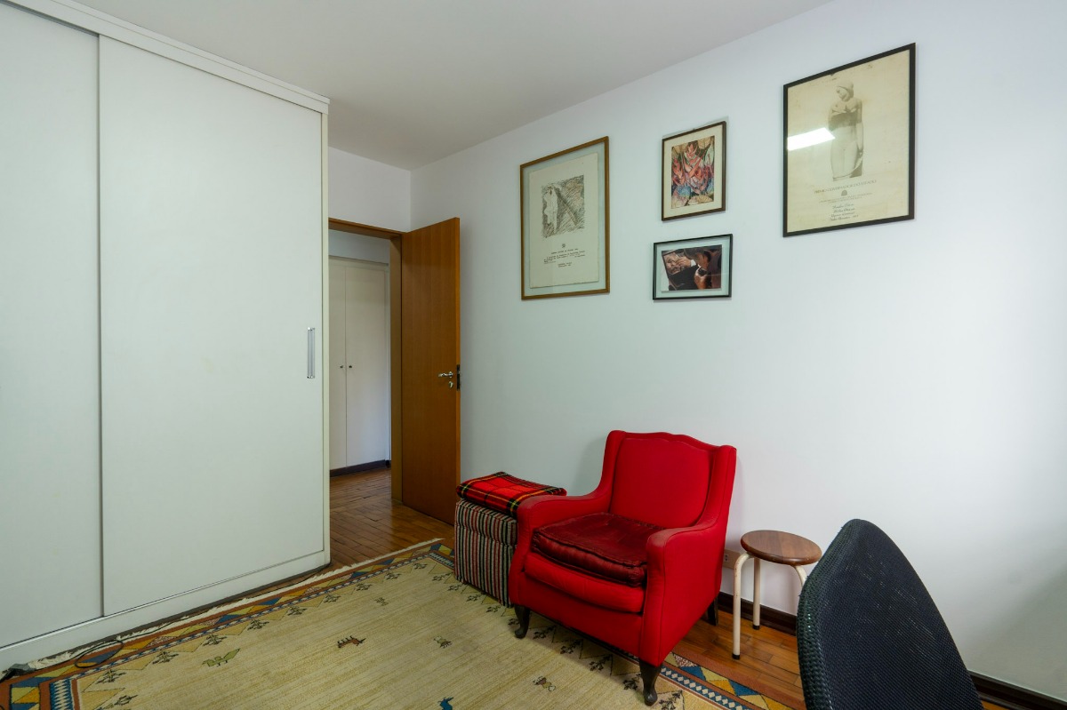 Apartamento à venda com 3 quartos, 129m² - Foto 19